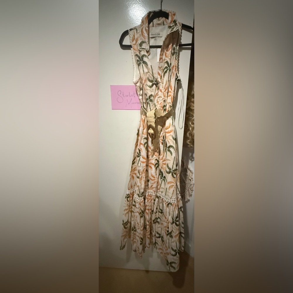 Tropical Print Sleeveless Dress